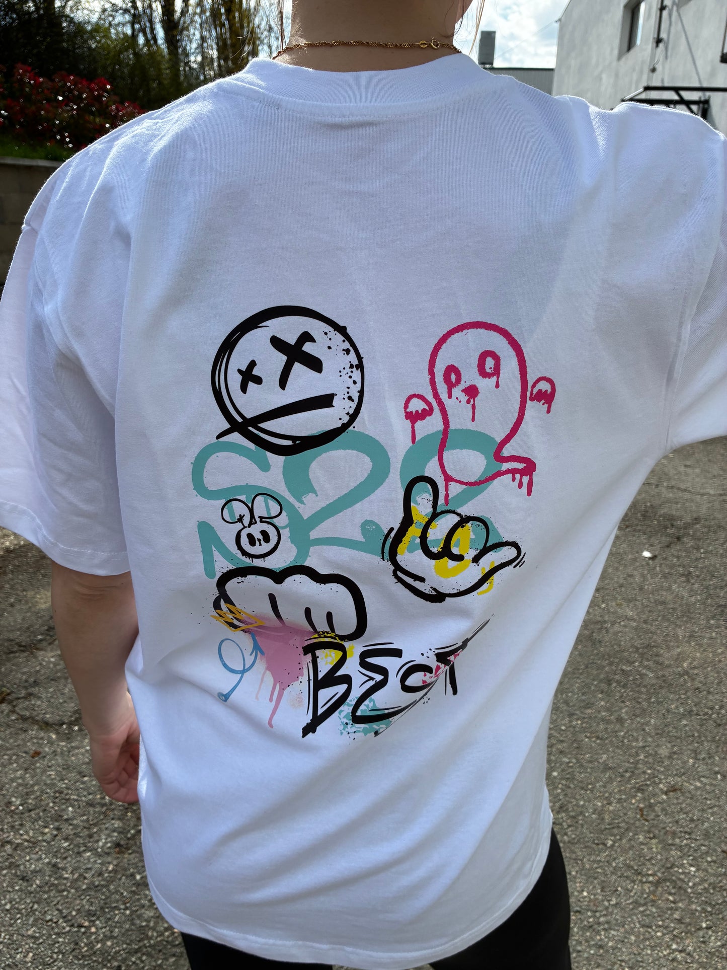 T-shirt Oversize Blanc unisexe Street graphique